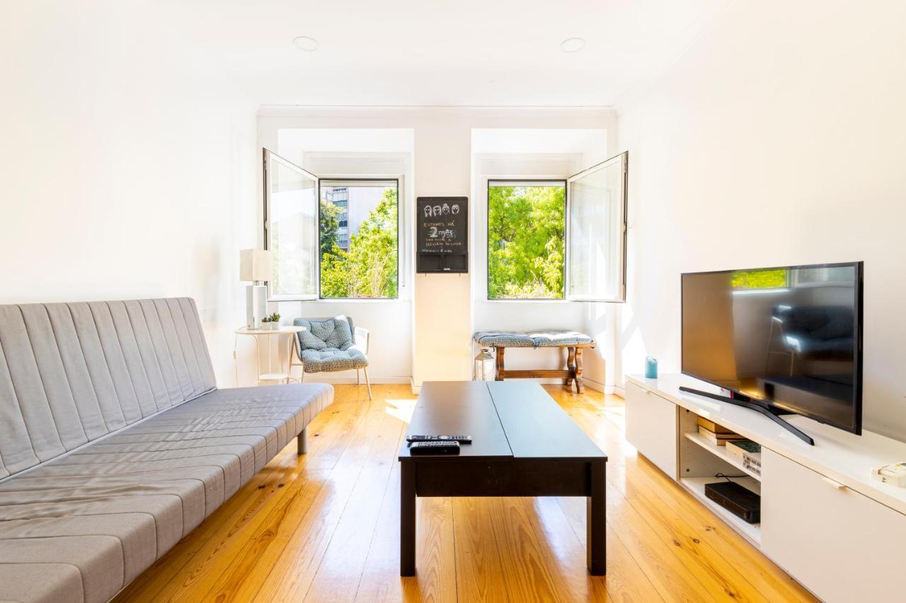 Comfy 3 Bedroom Apartment Campo De Ourique Lisboa Extérieur photo